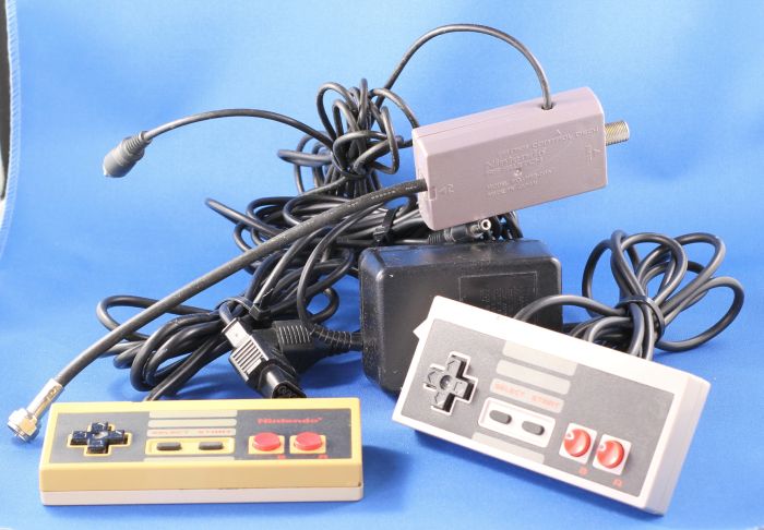 Nintendo Entertainment System NES-001 Console ▷