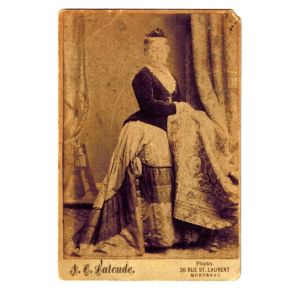 Antique Cabinet Photo Card Aristocratic Woman