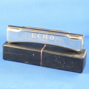 Vintage Harmonica ECHO M. Hohner