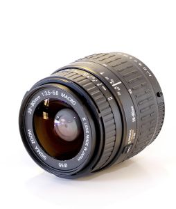 Sigma Zoom 28-80mm 1:3.5-5.6 Macro Aspherical Camera Lens