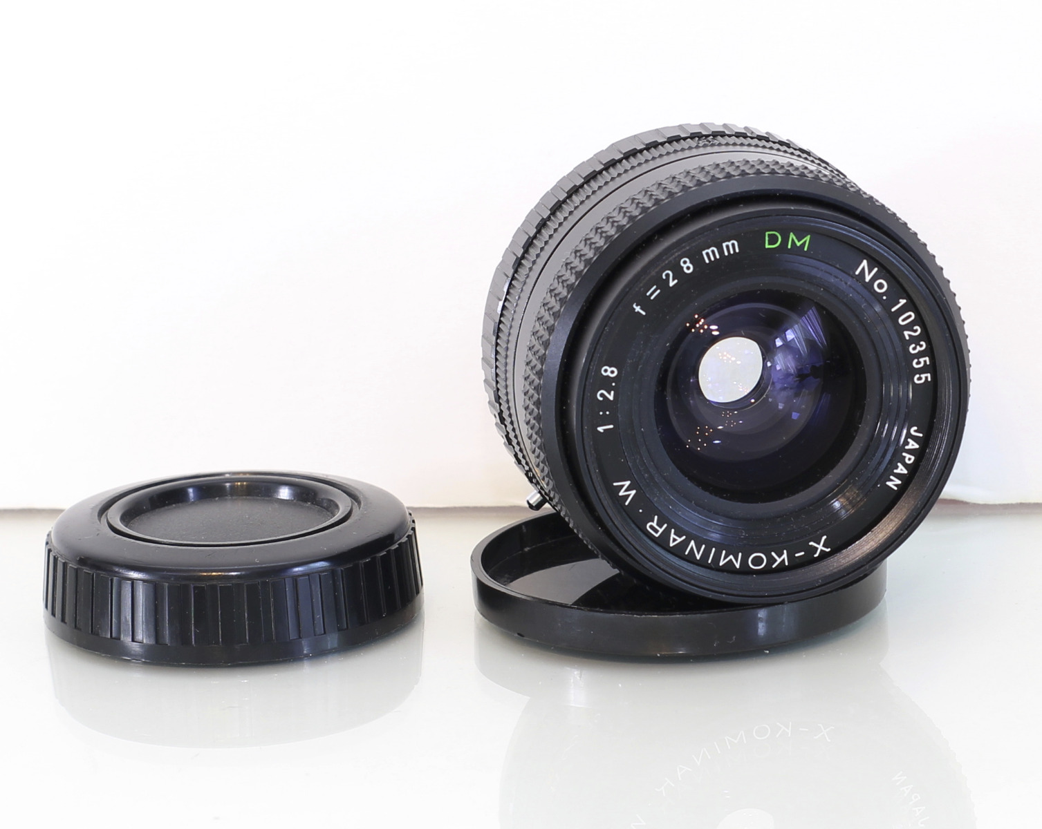 X-Kominar W 1:2.8 f=28mm DM Lens Japan ▷